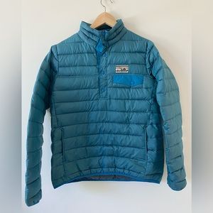 Patagonia down sweater in teal.